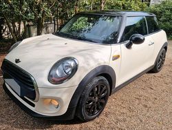 Beige Gebraucht 2015 Mini Cooper Kleinwagen | 9.000 €