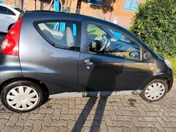 Andere farben Gebraucht 2007 Peugeot 107 Kleinwagen | 1.900 € (Fairer Preis)