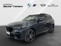 Arktikgrau brillanteffekt Gebraucht 2022 BMW X5 Performance SUV | 54.799 € (Fairer Preis)