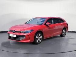 Rot Gebraucht 2024 VW Passat Business Kombi | 30.990 € (Superpreis)