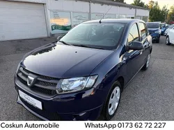 Blau Gebraucht 2016 Dacia Sandero Kleinwagen | 5.490 € (Fairer Preis)