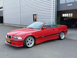 Rot Gebraucht 1997 BMW 320 Cabriolet M Sport Cabrio | 12.950 € (Teuer)