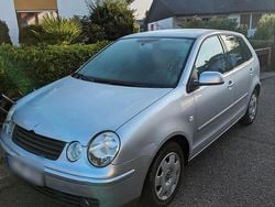 Silber Gebraucht 2002 VW Polo Kleinwagen | 900 € (Guter Preis)