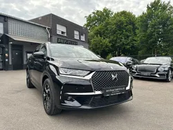 Schwarz perla nera/metallic (metallic) Gebraucht 2019 DS Automobiles DS7 Crossback Be Chic SUV | 18.880 € (Etwas zu teuer)