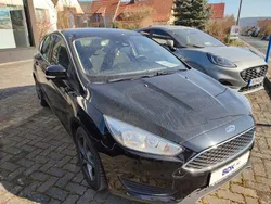 Schwarz Gebraucht 2015 Ford Focus Business Edition Limousine | 11.900 € (Etwas zu teuer)