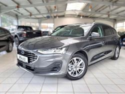 Grau Gebraucht 2024 Ford Focus Titanium X Limousine | 24.990 € (Fairer Preis)