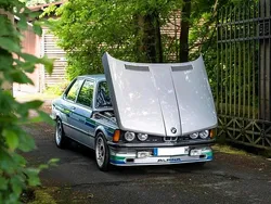 Silber Gebraucht 1980 BMW 323 Limousine | 29.999 €