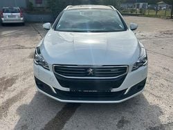 Weiß Gebraucht 2016 Peugeot 508 Allure Kombi | 9.000 € (Fairer Preis)