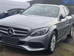 Grau Gebraucht 2015 Mercedes C220 Limousine | 13.999 € (Guter Preis)
