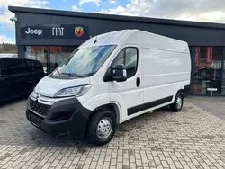 Lackierung weiss Gebraucht 2023 Citroën Jumper Start Van / Kleinbus | 31.500 €