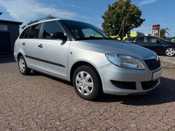 Silber Gebraucht 2011 Skoda Fabia Special Kombi | 4.800 € (Etwas zu teuer)