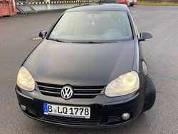 Schwarz Gebraucht 2007 VW Golf V Comfortline Limousine | 2.300 € (Guter Preis)