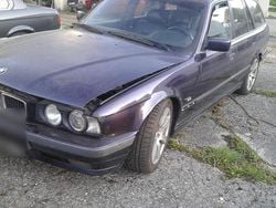 Blau Gebraucht 1996 BMW 525 Van | 5.000 €