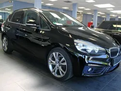Schwarz Gebraucht 2015 BMW 218 Active Tourer Sport Line Van / Kleinbus | 12.980 € (Etwas zu teuer)