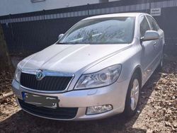 Silber Gebraucht 2011 Skoda Octavia Elegance Limousine | 5.600 € (Teuer)