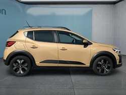 Neu 2025 Dacia Sandero Stepway Kleinwagen | 21.749 € (Etwas zu teuer)