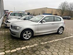 Silber Gebraucht 2009 BMW 118 Kleinwagen | 2.300 € (Superpreis)