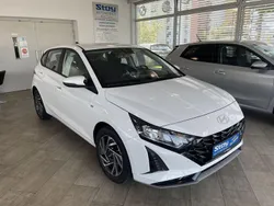 Weiß Gebraucht 2024 Hyundai i20 Limousine | 17.990 € (Guter Preis)