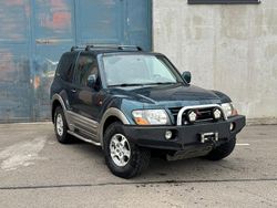 Grün Gebraucht 2000 Mitsubishi Pajero Elegance SUV | 8.990 € (Guter Preis)