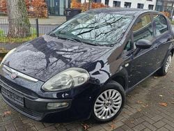 Blau Gebraucht 2010 Fiat Punto Active Kleinwagen | 2.950 € (Etwas zu teuer)