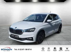Weiß Neu 2025 Skoda Fabia Selection Limousine | 19.990 € (Fairer Preis)