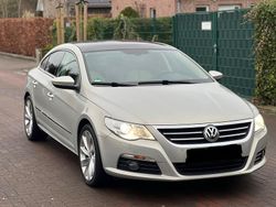 Grau Gebraucht 2009 VW Passat Limousine | 5.400 € (Etwas zu teuer)