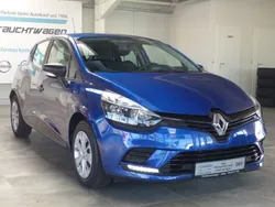 Blau Gebraucht 2018 Renault Clio IV Life Limousine | 9.690 € (Fairer Preis)