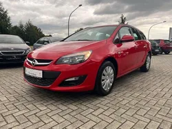 Rot Gebraucht 2016 Opel Astra Selection Kombi | 6.290 € (Fairer Preis)