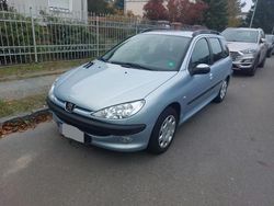 Grau Gebraucht 2005 Peugeot 206 Kombi | 1.450 € (Fairer Preis)