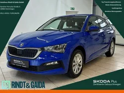 Blau Gebraucht 2023 Skoda Scala Ambition Kleinwagen | 18.599 € (Guter Preis)