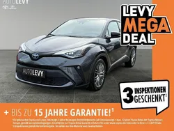 Grey metallic / black Gebraucht 2023 Toyota C-HR SUV | 26.990 € (Guter Preis)