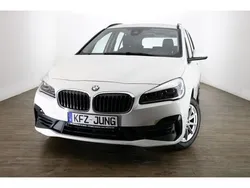 Schwarz Gebraucht 2019 BMW 216 Advantage Van / Kleinbus | 18.990 € (Fairer Preis)