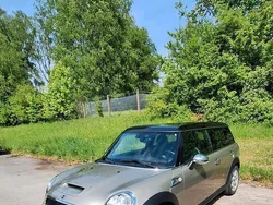 Grau Gebraucht 2009 Mini Clubman Kombi | 6.900 €