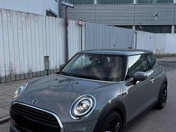 Grau Gebraucht 2019 Mini Cooper Kleinwagen | 16.990 € (Fairer Preis)