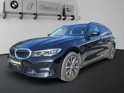 Schwarz uni Gebraucht 2021 BMW 330e Sport Line Kombi | 25.990 € (Fairer Preis)