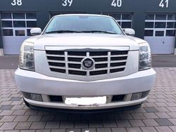 Weiß Gebraucht 2006 Cadillac Escalade SUV | 8.900 €