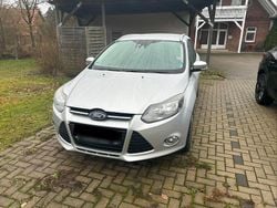 Silber Gebraucht 2013 Ford Focus Titanium Kombi | 4.000 € (Fairer Preis)