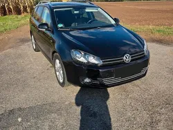 Schwarz Gebraucht 2013 VW Golf VI Match Kombi | 8.399 € (Etwas zu teuer)