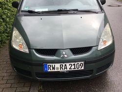 Grün Gebraucht 2006 Mitsubishi Colt Van / Kleinbus | 2.150 € (Fairer Preis)