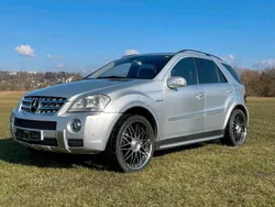 Silber Gebraucht 2007 Mercedes ML63 AMG AMG SUV | 21.500 €