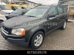 Grün Gebraucht 2004 Volvo XC90 Momentum SUV | 3.490 € (Fairer Preis)