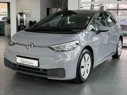 Grau Gebraucht 2023 VW ID.3 Pro Performance Kleinwagen | 14.890 €