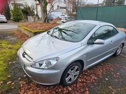 Silber Gebraucht 2004 Peugeot 307 CC Cabrio | 1.900 € (Guter Preis)