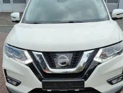 Weiß Gebraucht 2018 Nissan X-Trail Tekna SUV | 18.500 € (Fairer Preis)