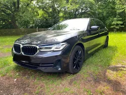 Grau Gebraucht 2021 BMW 540 Kombi | 47.800 € (Guter Preis)
