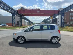 Silber Gebraucht 2009 Mitsubishi Colt Invite Limousine | 5.490 € (Fairer Preis)