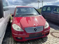 Rot Gebraucht 2006 Mercedes A200 Limousine | 750 € (Superpreis)