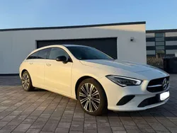Weiß Gebraucht 2021 Mercedes CLA200 Shooting Brake Progressive Kombi | 22.900 € (Superpreis)