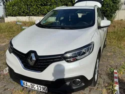 Weiß Gebraucht 2017 Renault Kadjar Experience SUV | 14.999 € (Etwas zu teuer)