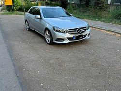Silber Gebraucht 2014 Mercedes E250 Limousine | 11.500 € (Guter Preis)